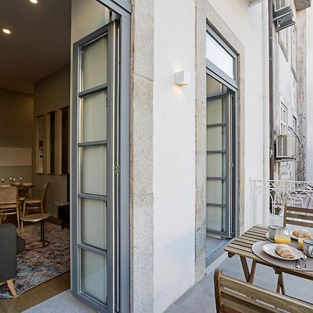 31 Janeiro 157 - Stylish 1Br W/ Ac & Balcony By Lovelystay OOporto Exteriör bild